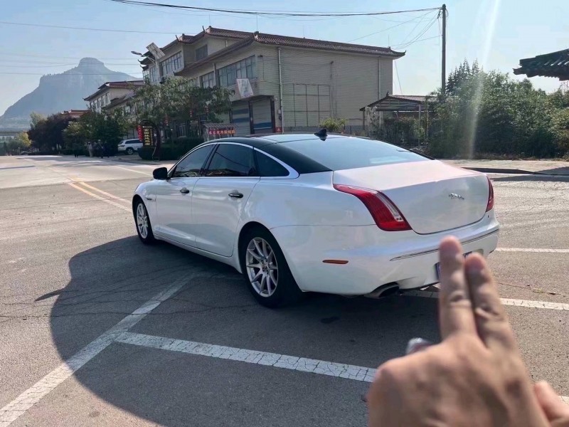 东营13年捷豹XJ4