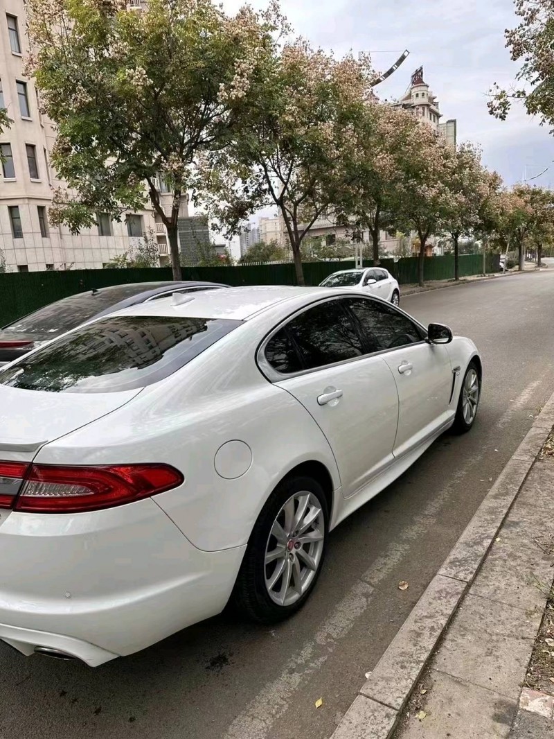 济宁14年捷豹XF6