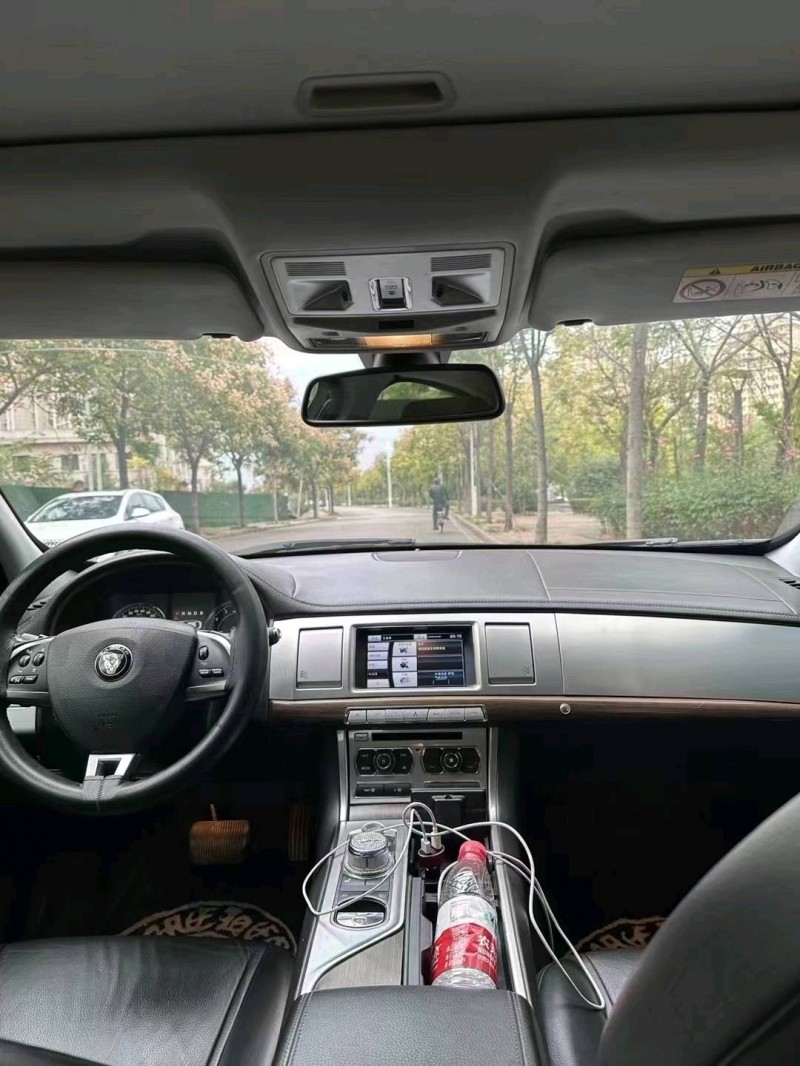 济宁14年捷豹XF8