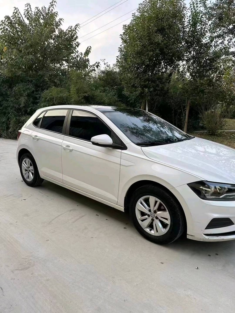 济宁21年大众polo5