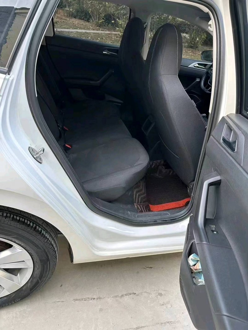 济宁21年大众polo7