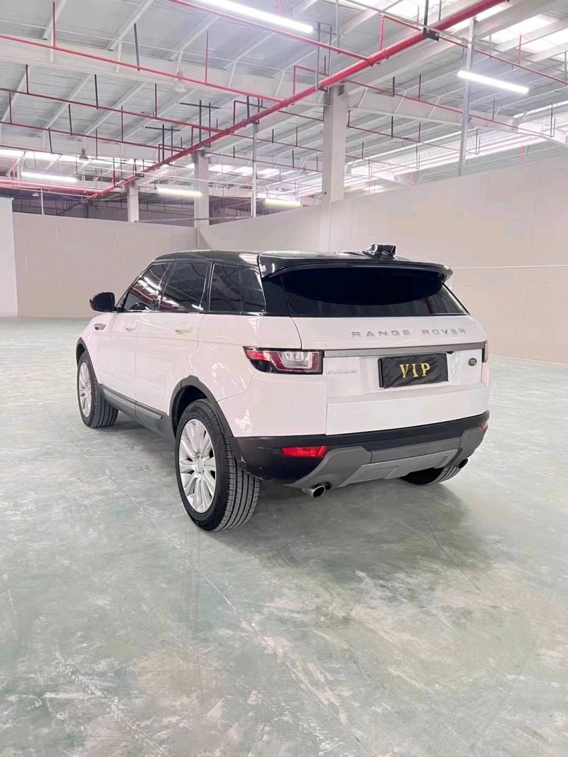 嘉兴19年路虎极光7