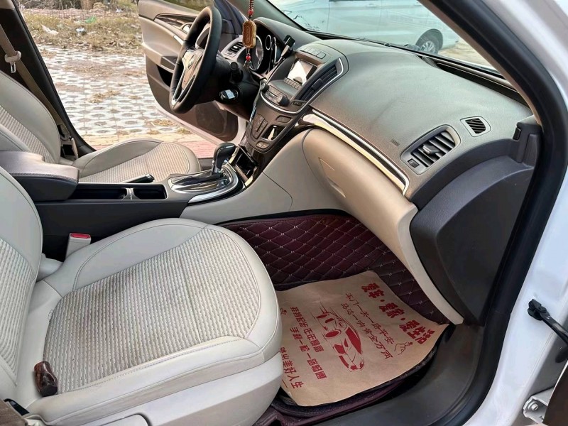 徐州14年别克君威6