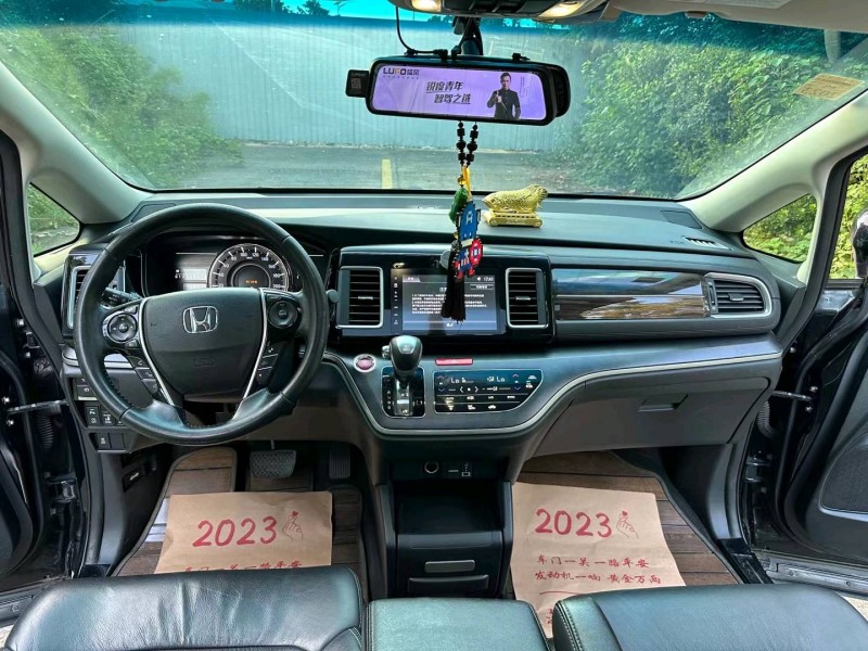 徐州17年本田艾力绅5
