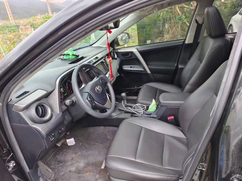 嘉兴19年丰田RAV4荣放5