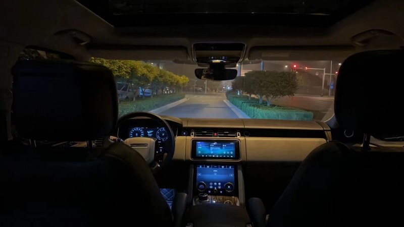 邢台18年路虎揽胜行政5