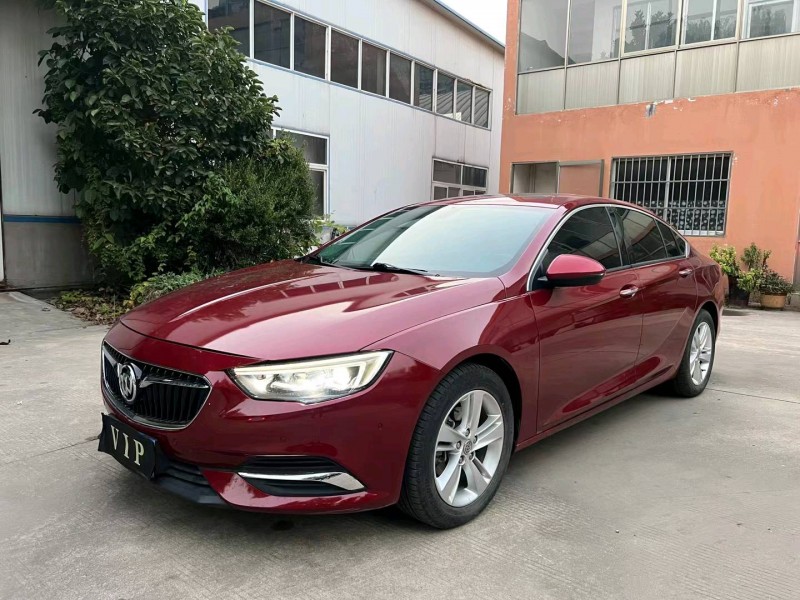 济宁19年别克君威3