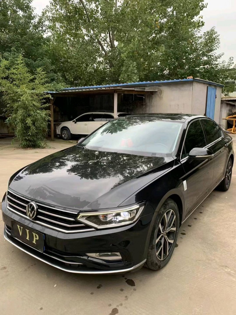 济宁21年大众迈腾4