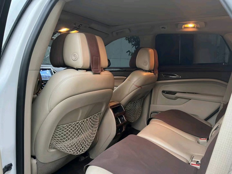 济宁14年凯迪拉克SRX7