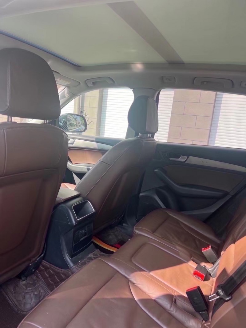 济宁17年奥迪Q57