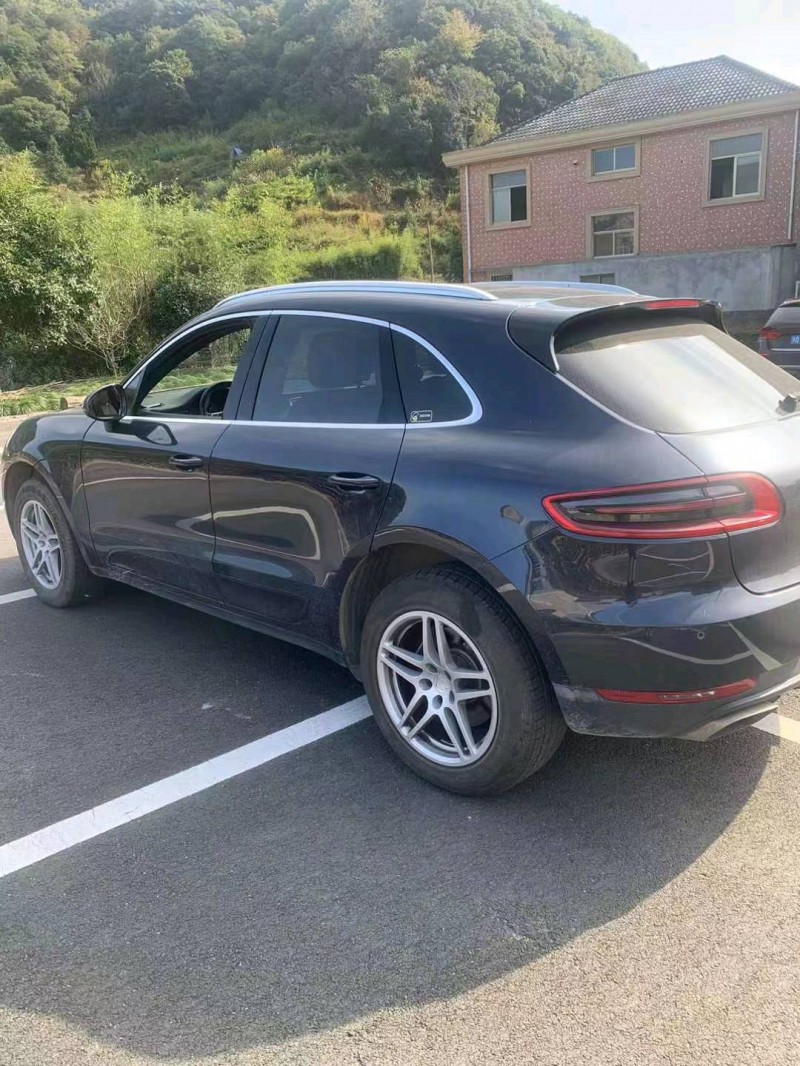 嘉兴18年保时捷Macan9
