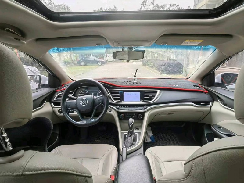 武汉20年别克英朗7