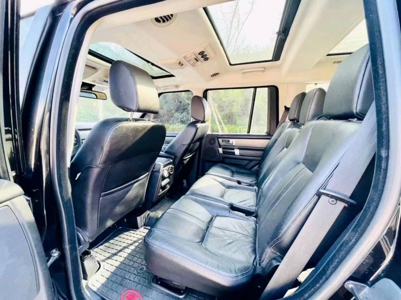 东营12年路虎发现4