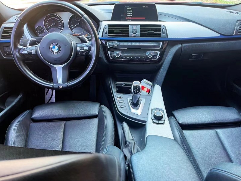 济宁18年宝马3系7