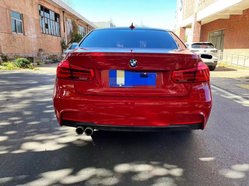 济宁18年宝马3系9