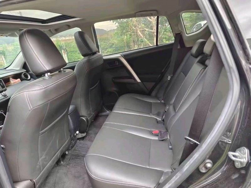 嘉兴19年丰田RAV4荣放5