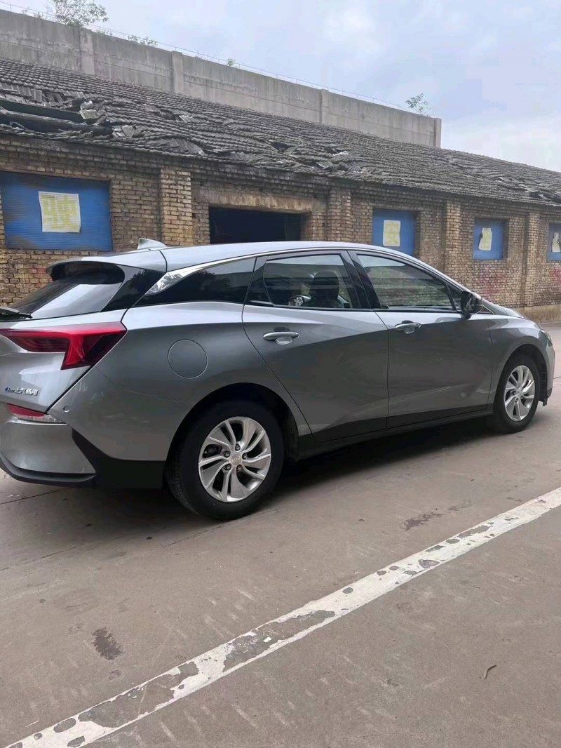 邯郸23年别克微蓝3