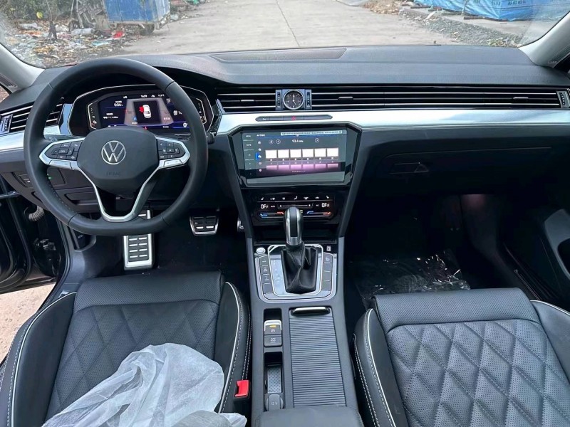 邯郸23年大众迈腾6