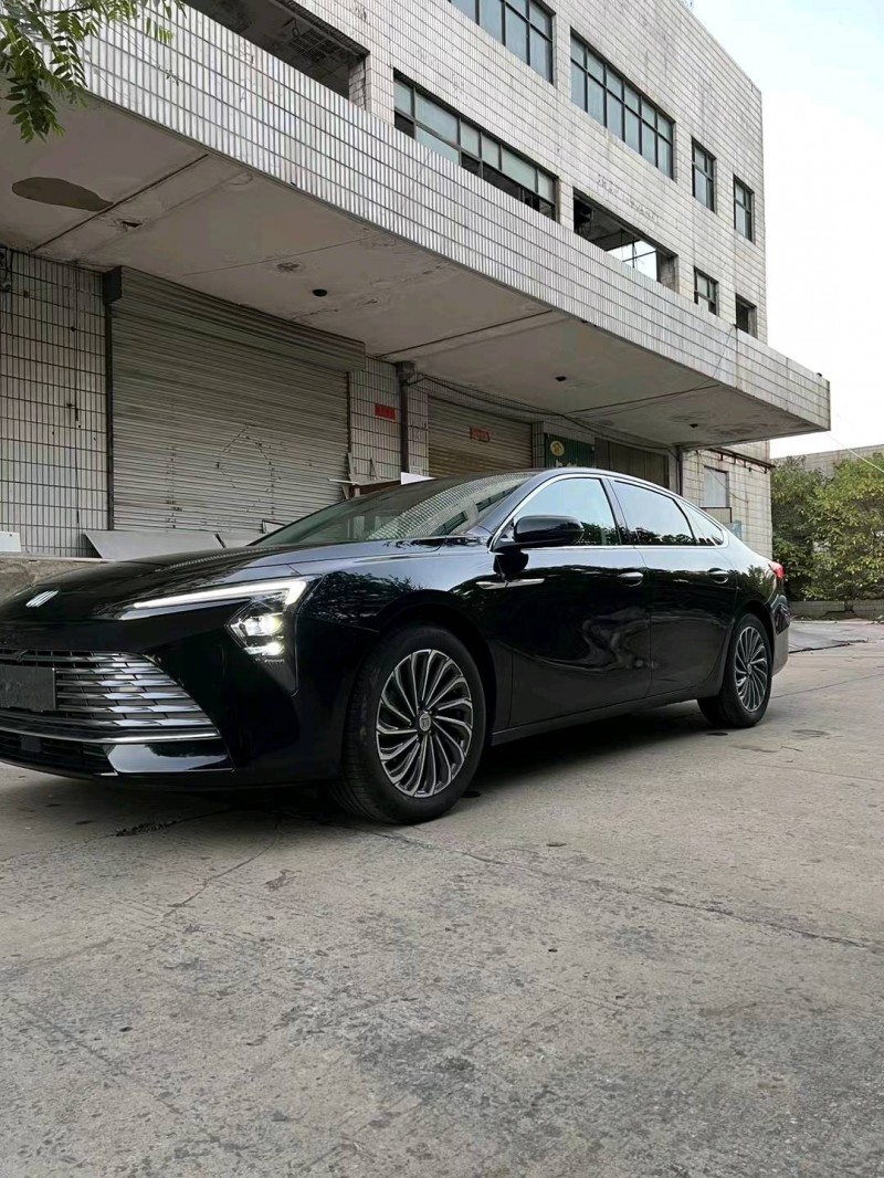 邯郸23年别克君越2