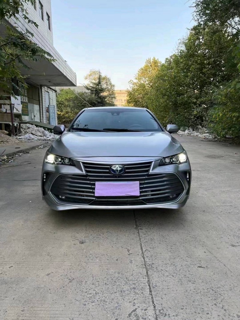 邯郸19年丰田亚洲龙1