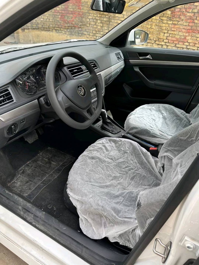 邯郸23年大众朗逸4