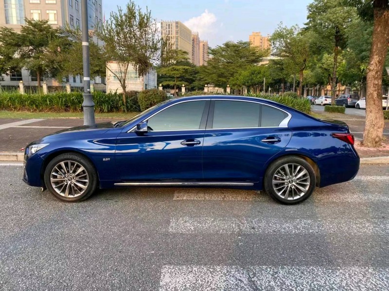 珠海20年英菲尼迪Q50L8