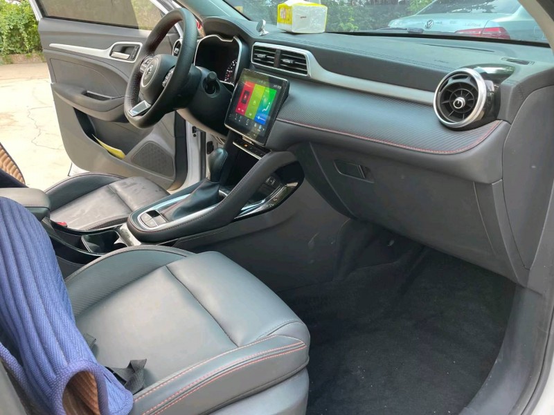 济宁22年名爵ZS4