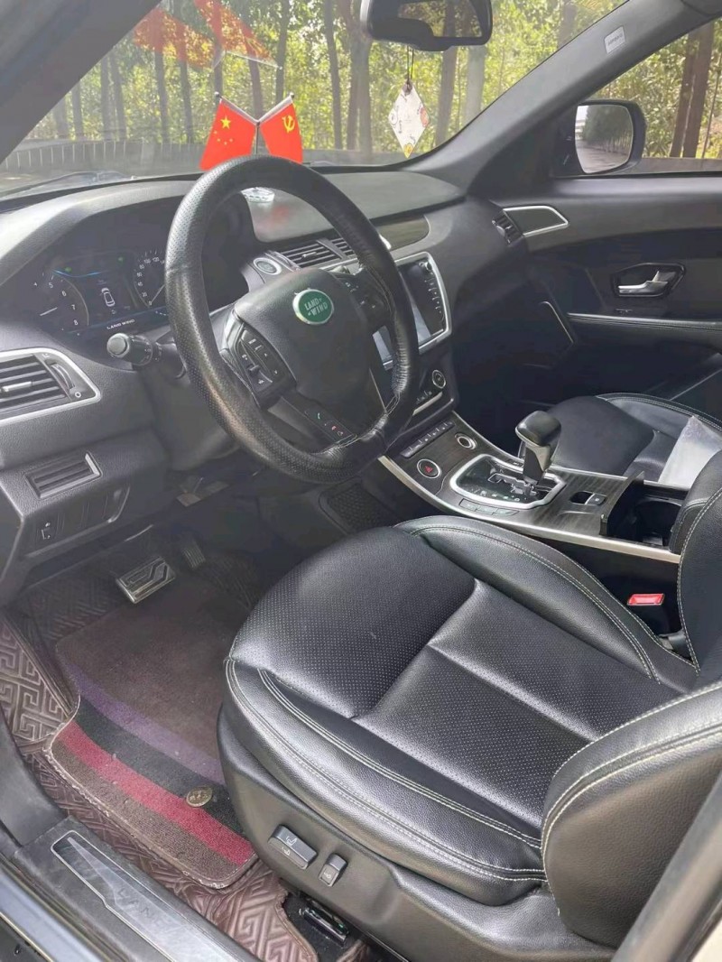 济宁18年陆风X78