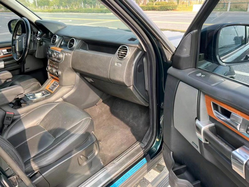 盐城15年路虎发现5