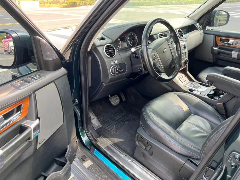 盐城15年路虎发现6