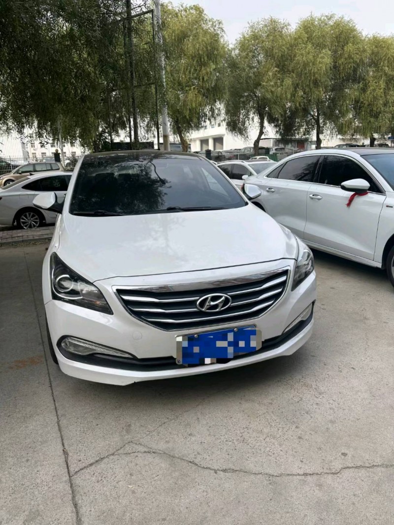 济宁15年现代名图1