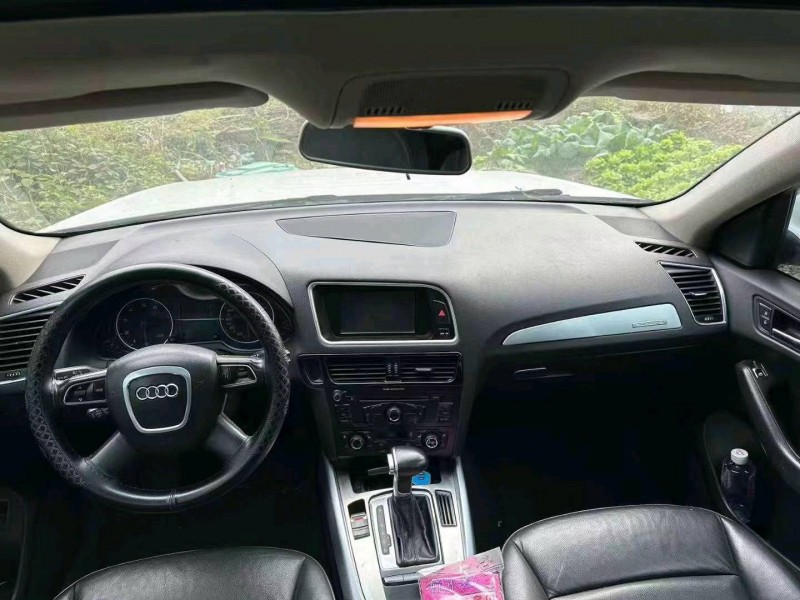 嘉兴12年奥迪Q59