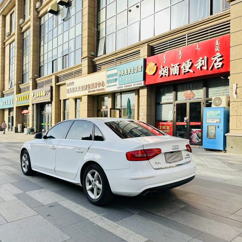 包頭15年奧迪A4L7