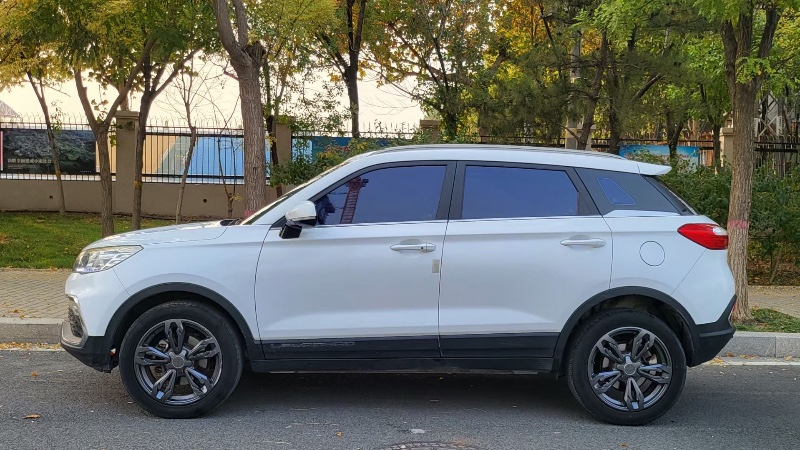 保定19年獵豹汽車CS92