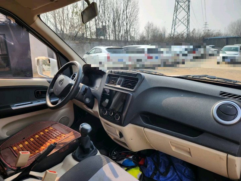 青岛23年长安汽车睿行5