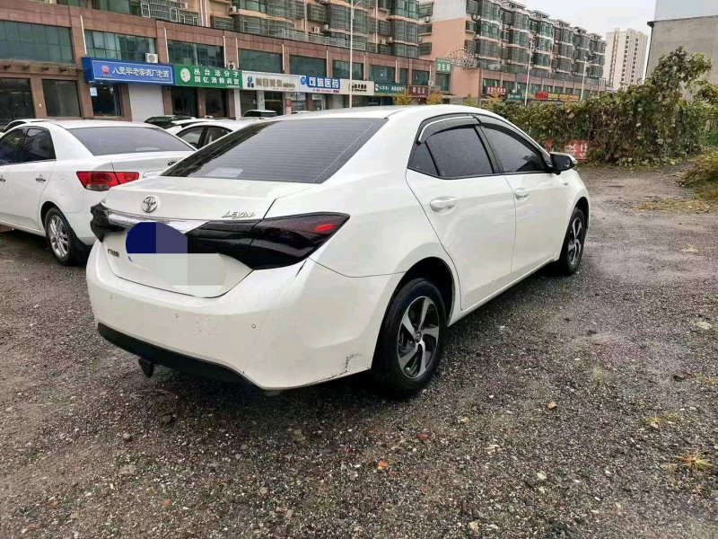 邯郸18年丰田雷凌5