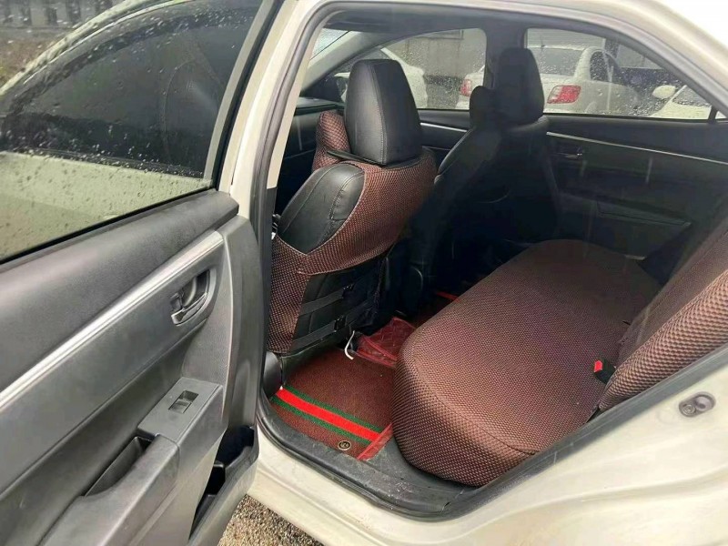 邯郸18年丰田雷凌7