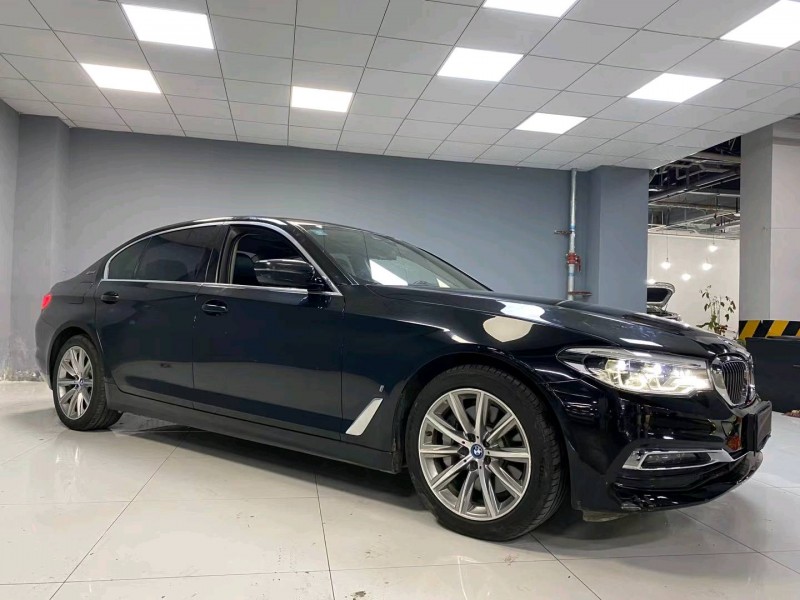 成都18年宝马5系3