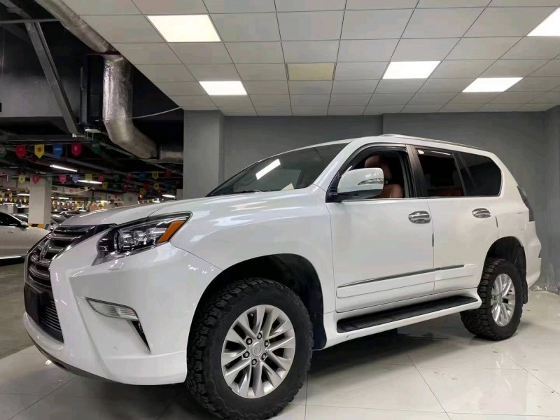 成都14年雷克萨斯GX6