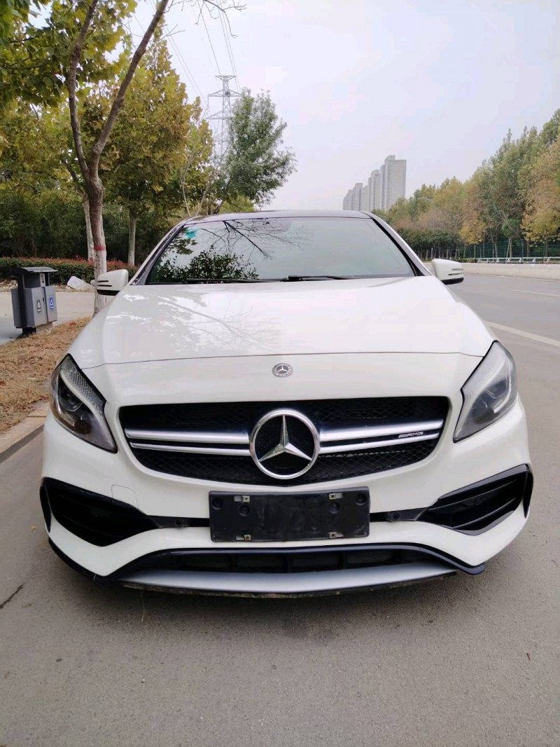 潍坊17年奔驰AMG1