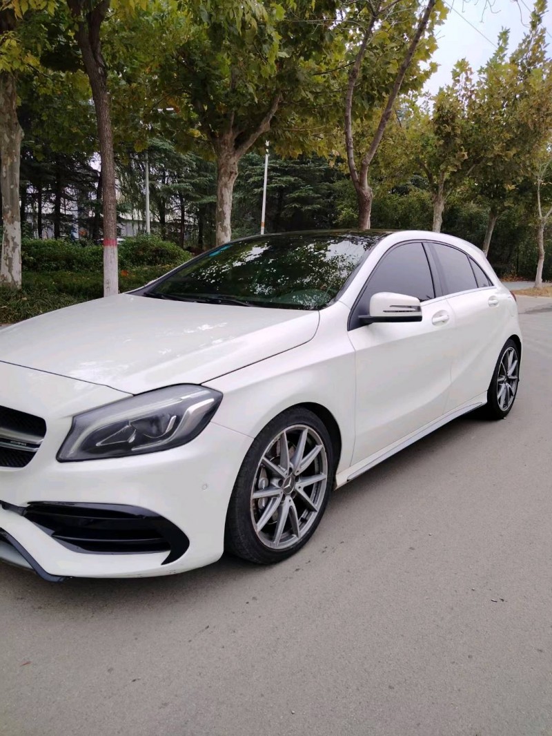 潍坊17年奔驰AMG2