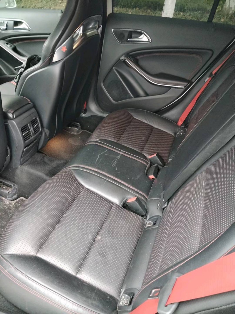 潍坊17年奔驰AMG6