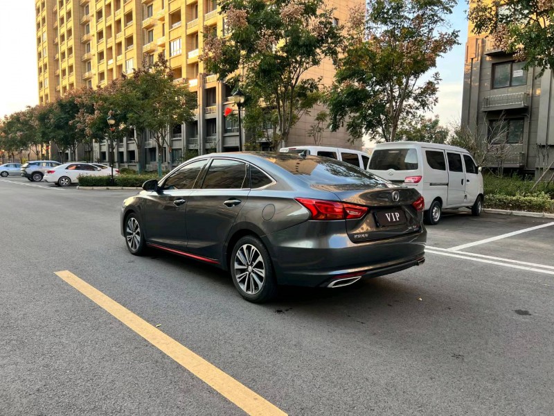 徐州22年长安汽车CC7