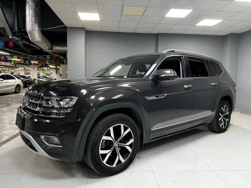 成都18年大众途昂3