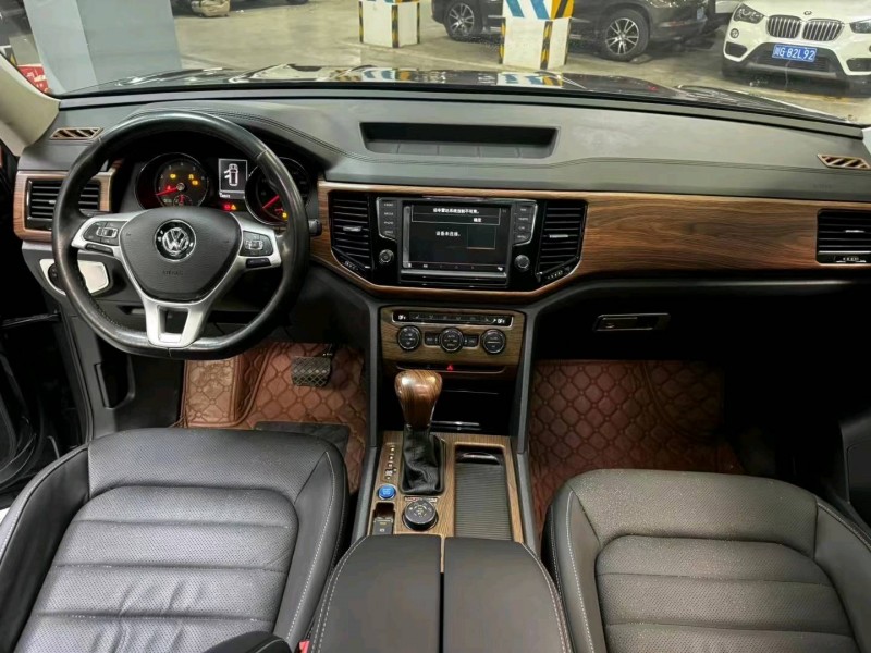 成都18年大众途昂4