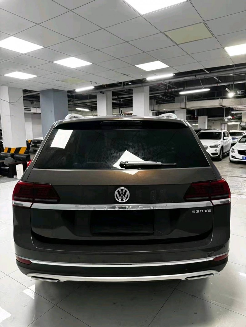 成都18年大众途昂5