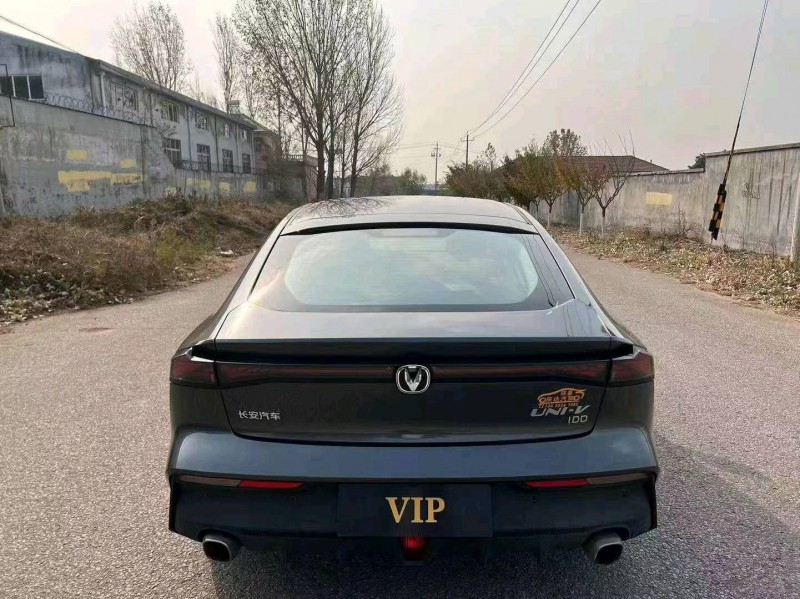 枣庄23年长安汽车UNI-V9