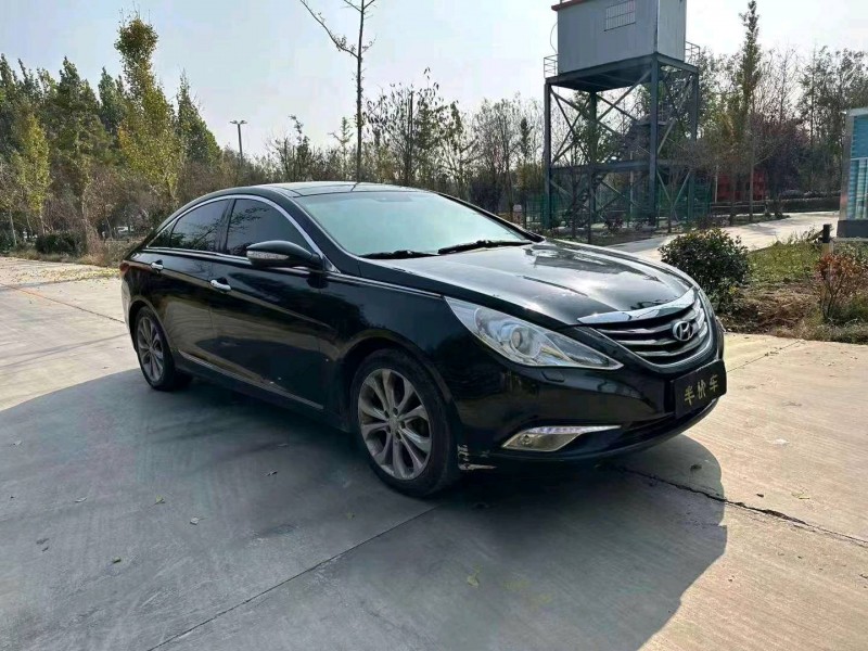 东营15年现代索纳塔八3