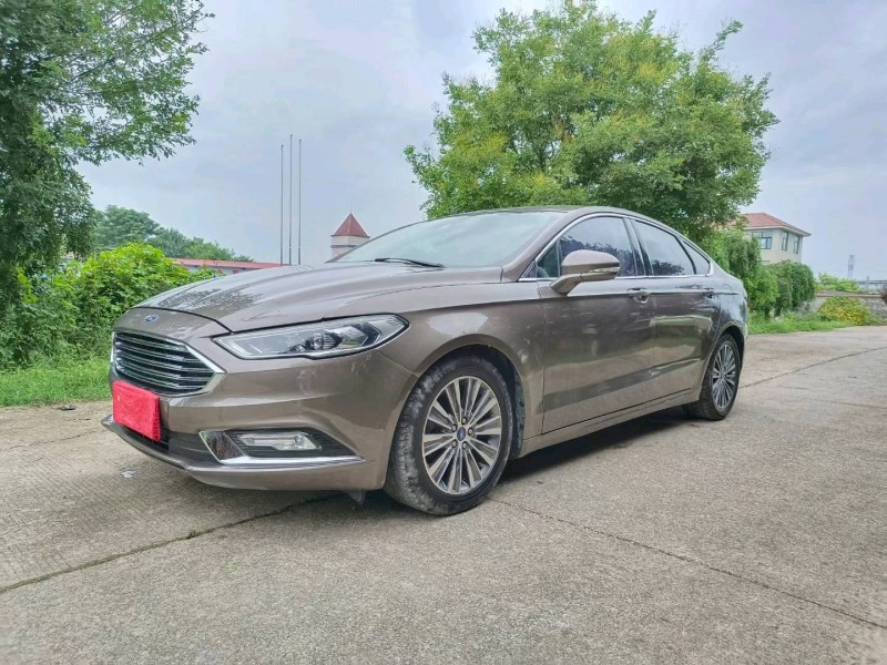 徐州17年福特蒙迪欧2