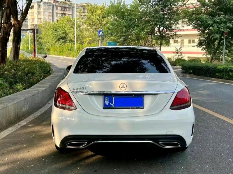 珠海19年奔驰C9